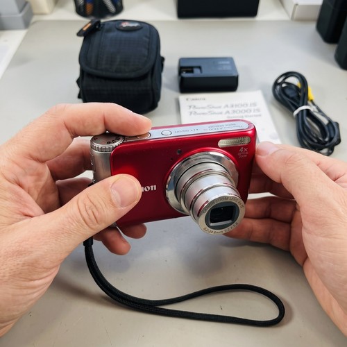 Canon powershot a3100 red - powershot, is