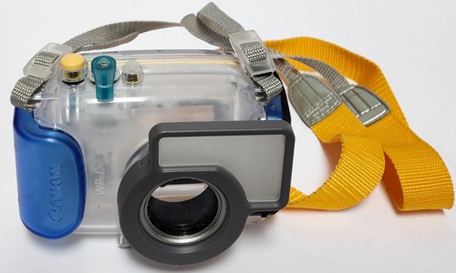 Canon dc4 waterproof camera - canon,